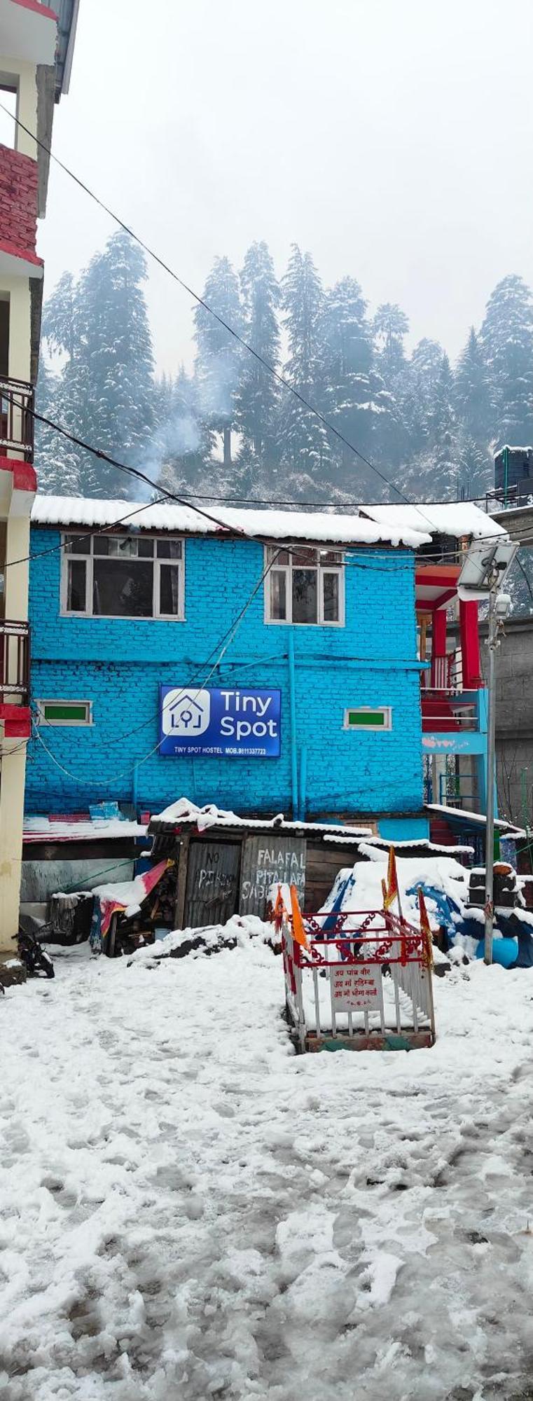 Tiny Spot Hostel Manali  Exterior photo
